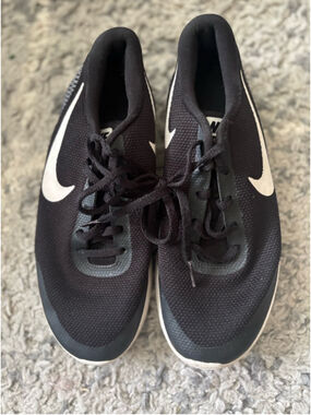 Nike shoes